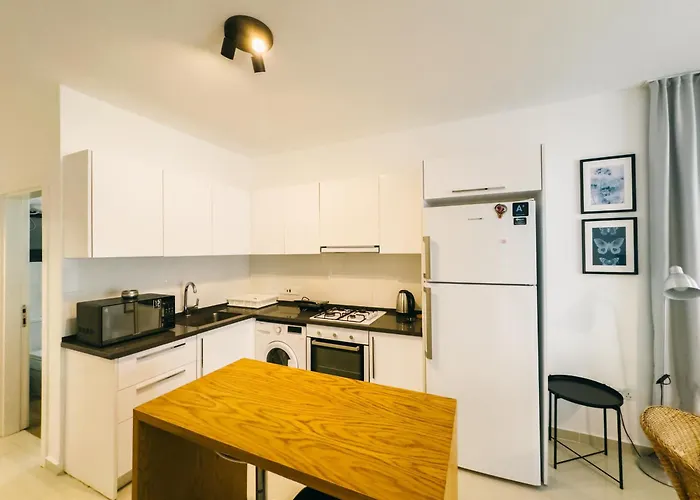 Caesar Lovely & Cozy 1 Bedroom Home, With Pools & Spas Apartmán Trikomo