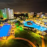 Caesar Lovely & Cozy 1 Bedroom Home, With Pools & Spas Daire