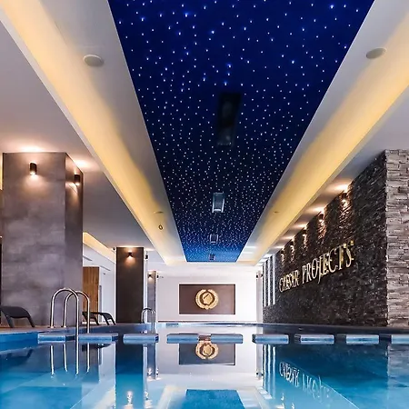 Apartamento Luxury 3 Bedroom Penthouse With Huge 255m2 Terrace With Jacuzzi In Courtyard Iskele Trikomo