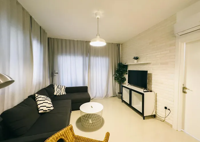 Caesar Lovely & Cozy 1 Bedroom Home, With Pools & Spas Appartamento